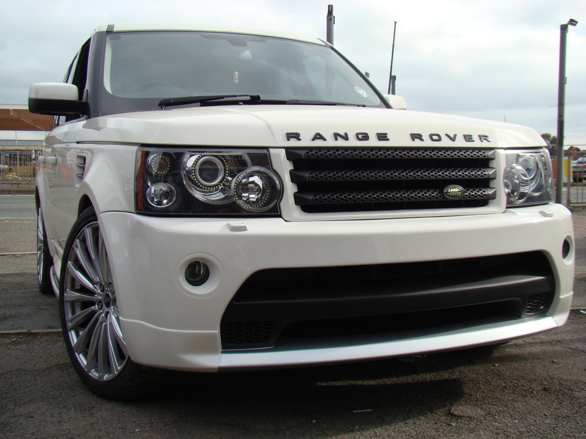 Rover range rover 2005 : Range Rover Sport Autobiography Front Bumper 2005-2009 Models ...