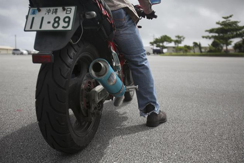 How to buy motorcycle pants