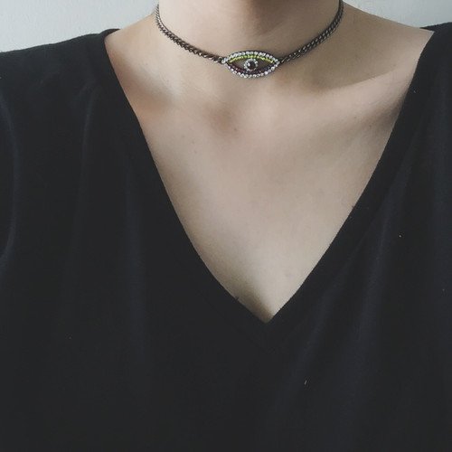 Eye Choker