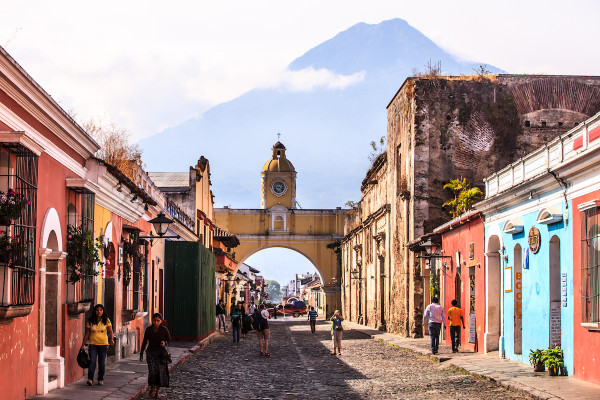 Coffee of the Month: Guatemala Antigua Hunapu Bourbon