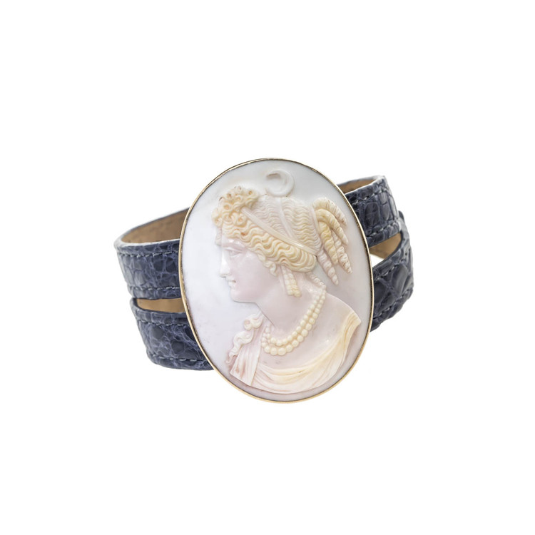 Antique Victorian Blue Cameo of Carved Shell with 14 Ct. Gold Surround