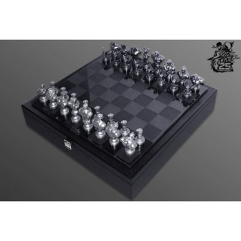 Street Fighter 25th Anniversary Chess Set Street Fighter 25th Anniversary Chess Set