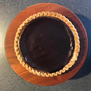 Round Cake Stand - Cherry