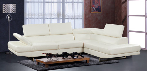 2 PCS LUIS WHITE SECTIONAL WITH ACCENT PILLOWS (LEFT FACING SOFA) - F18W