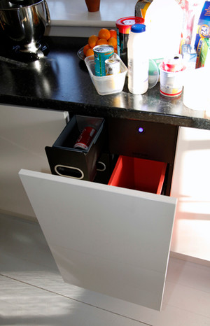 18 inch Recycling Trash Compactor
