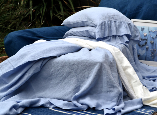 Luxurious stonewashed linen fitted sheet, Sky blue