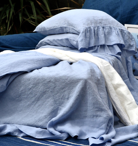 Luxurious stonewashed linen fitted sheet, Sky blue