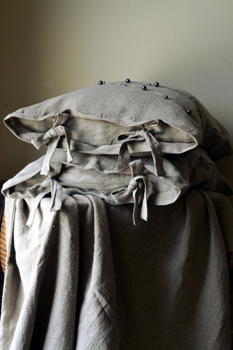 Natural stonewashed linen pillow case with ties