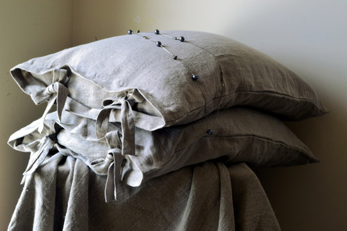 Natural stonewashed linen pillow case with ties