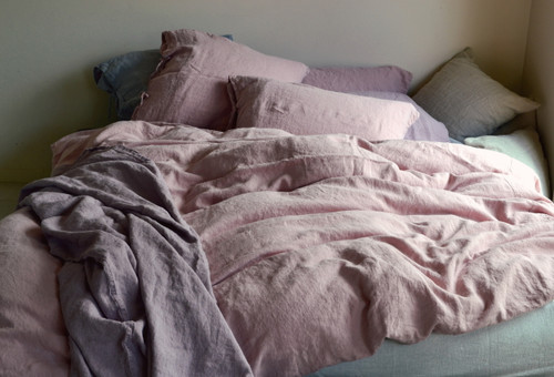 Rose Quartz stonewashed linen quilt cover. Heavy weight rustic linen