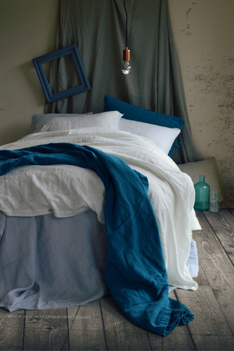 Bright Optical white stonewashed linen duvet/quilt cover
