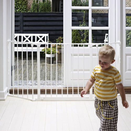 BabyDan Configure Flex Gate Medium - White (90-146 cm) BabyDan Configure Flex Gate Medium - White (90-146 cm)