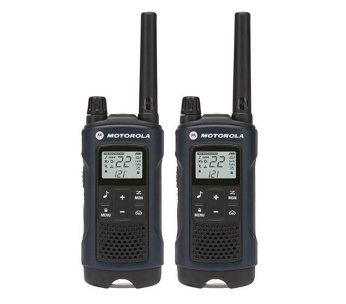 FRS/GMRS radios supports 22 channels and 121 privacy codes per channel with up to 35 miles of range with this Motorola T460. FRS/GMRS radios supports 22 channels and 121 privacy codes per channel with up to 35 miles of range with this Motorola T460.