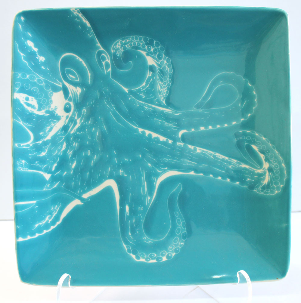 Ceramic 10.5" Octopus Dinner Plate Coastal Kitchen Decor California Seashell Company