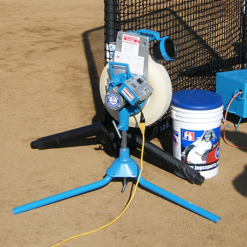 BP®1 Softball Only Pitching Machine BP®1 Softball Only Pitching Machine