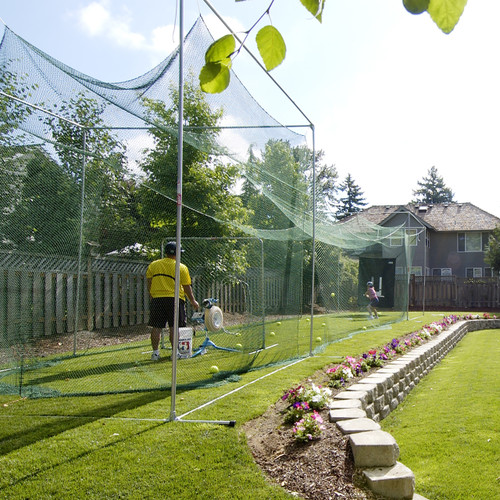 Free-Standing Sports Cage™ Free-Standing Sports Cage™