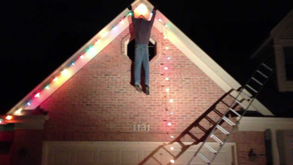 christmas-decoration-fail.png