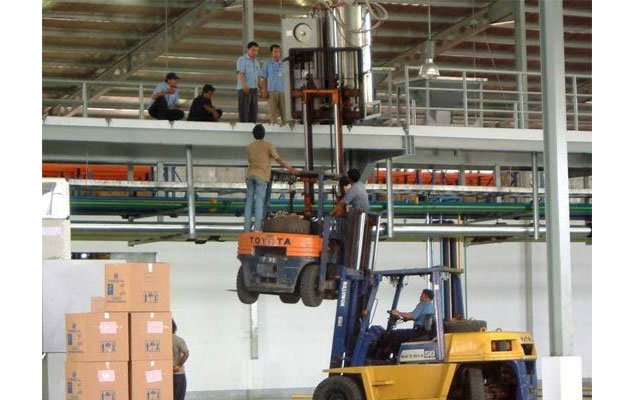 facebook-ff-forklift2.jpg