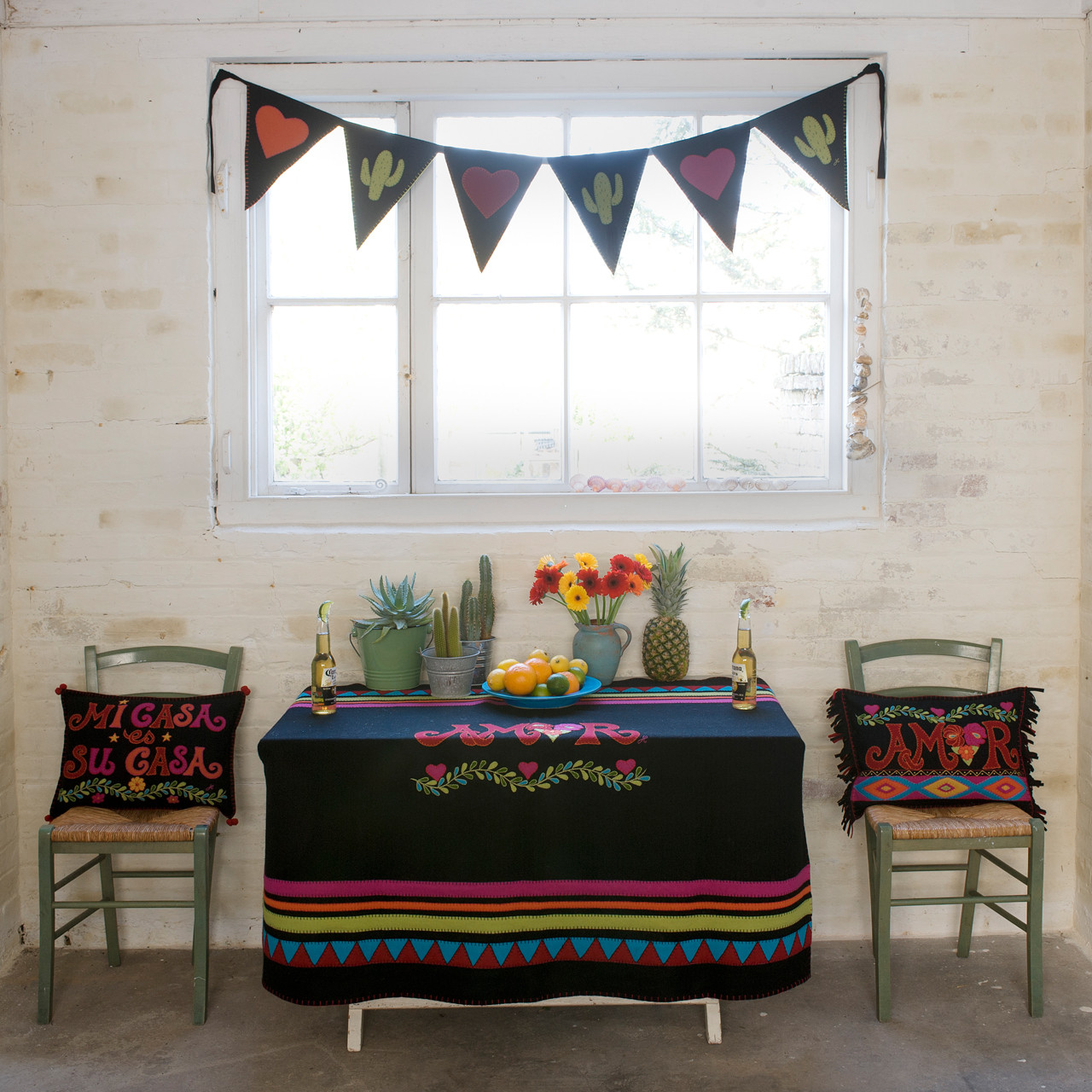 Fiesta Amor Throw Jan Constantine