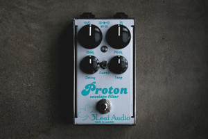 3Leaf Audio Proton Envelope Filter V3 Limited Run turquoise over metallic silver "Duke"