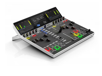 Livestream Studio™ Surface Core Livestream Studio™ Surface Core