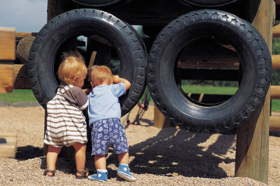 8 Tips For Safely Exploring the Big, Wide World