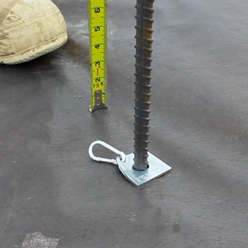 Caterpillar Tunnel Base Plate with Carabiner