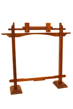 DOBANI Pedestal Sheesham Gong Stand 10" *Blemished DOBANI Pedestal Sheesham Gong Stand 10" *Blemished