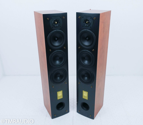 Triangle Celius 202 Floorstanding Speakers; Carbone Pair