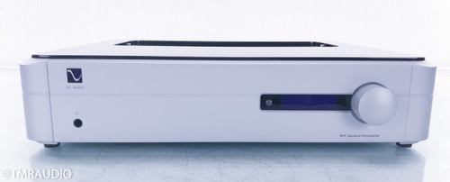 PS Audio BHK Signature Stereo Tube Hybrid Preamplifier; Remote (Make an offer)