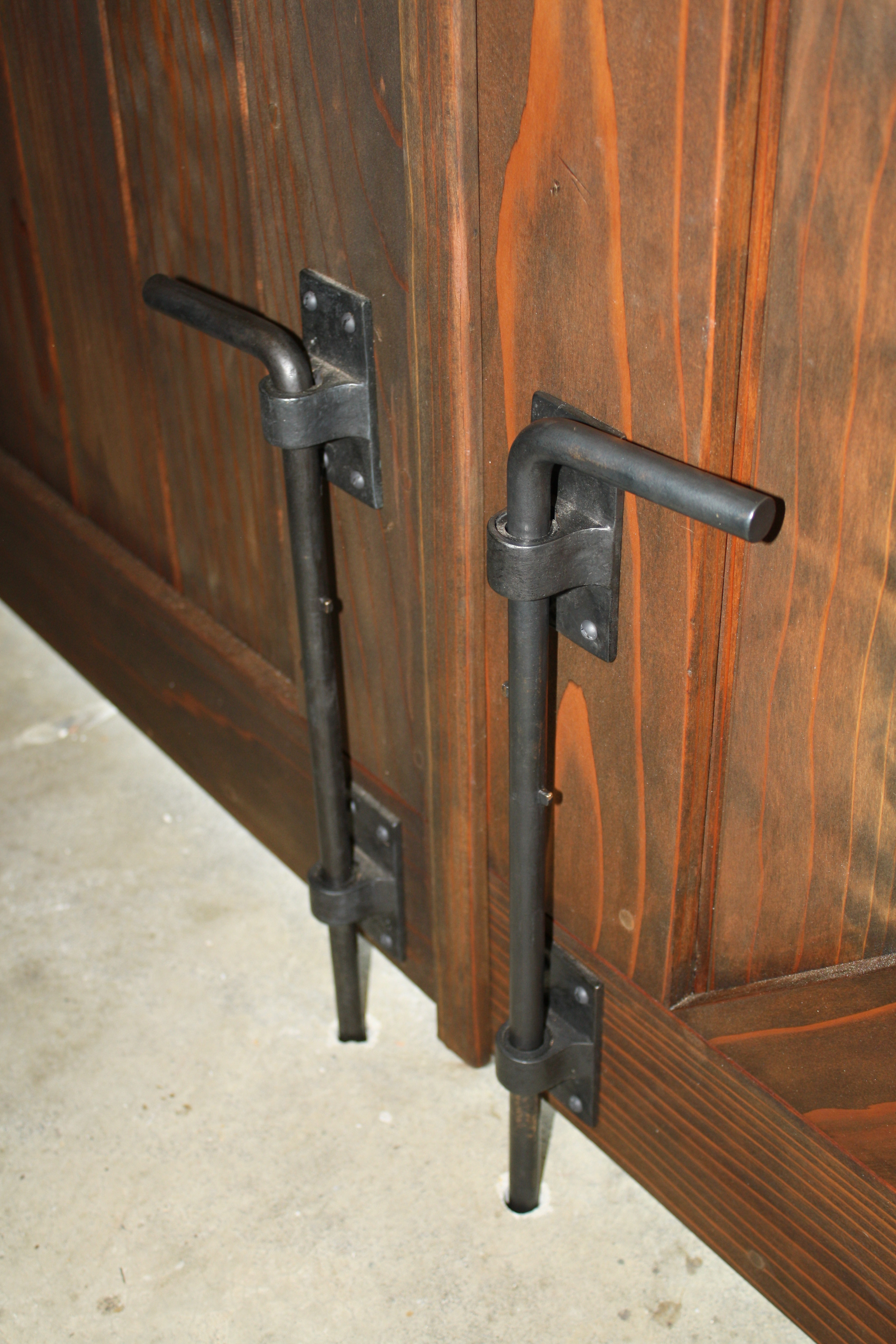 double-gate-with-cane-bolts-coastal-bronze-80-100.jpg