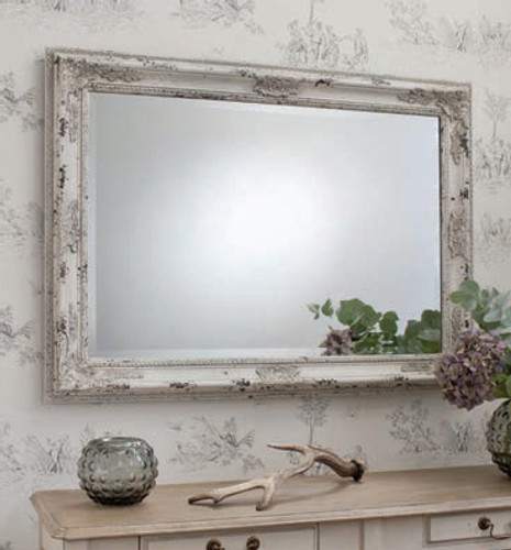 Kingsley Vintage Cream 43.5x31.5"" Gallery Direct""
