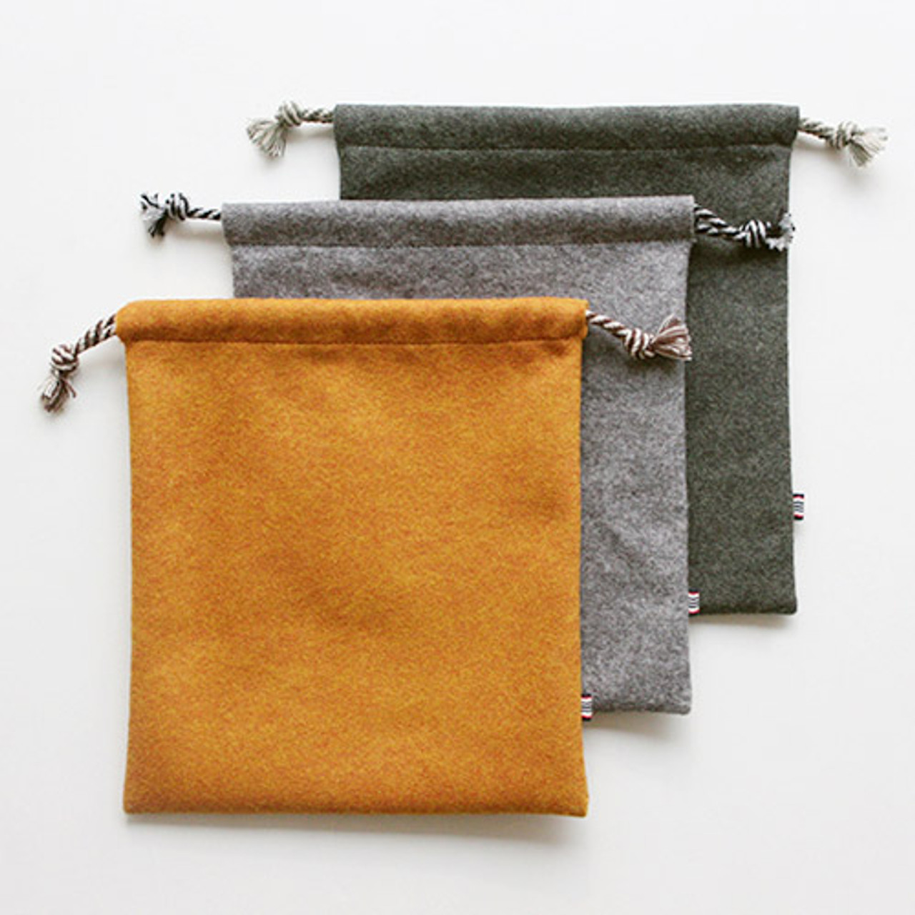 Indigo The Basic felt large drawstring pouch ver.3 fallindesign