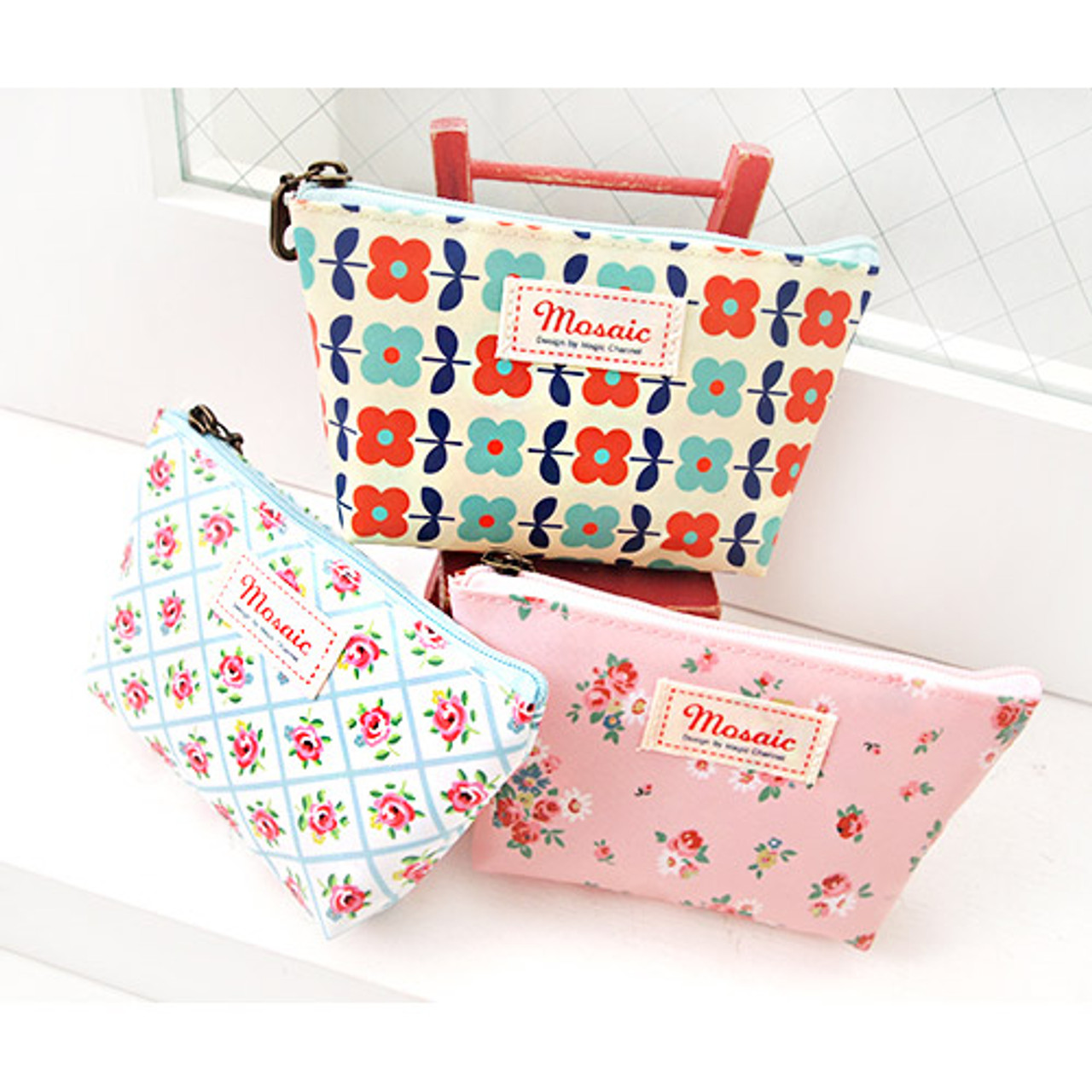 2Young Flower pattern zipper pouch - Small, fallindesign.com