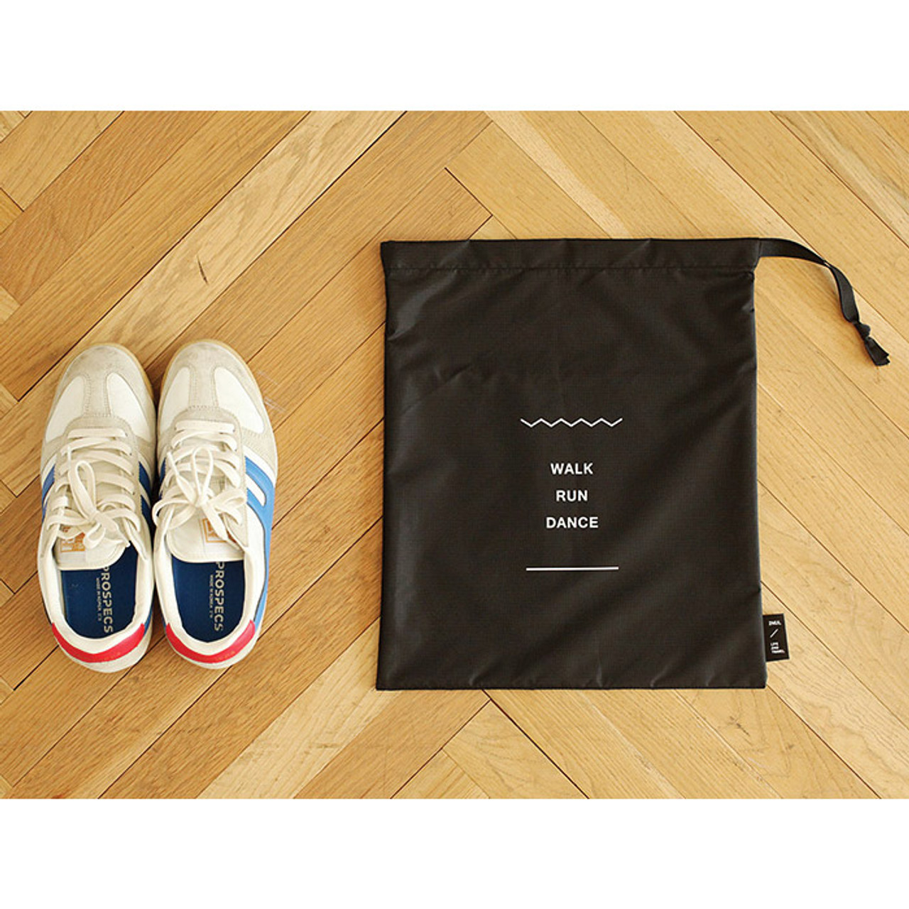 2NUL Walk run dance drawstring shoes pouch fallindesign