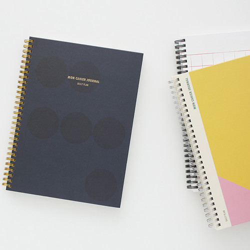 Mon cahier wirebound large undated daily planner Mon cahier wirebound large undated daily planner