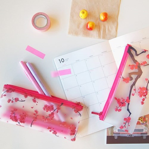 N.IVY Hongmaehwa clear zip lock multi pouch N.IVY Hongmaehwa clear zip lock multi pouch