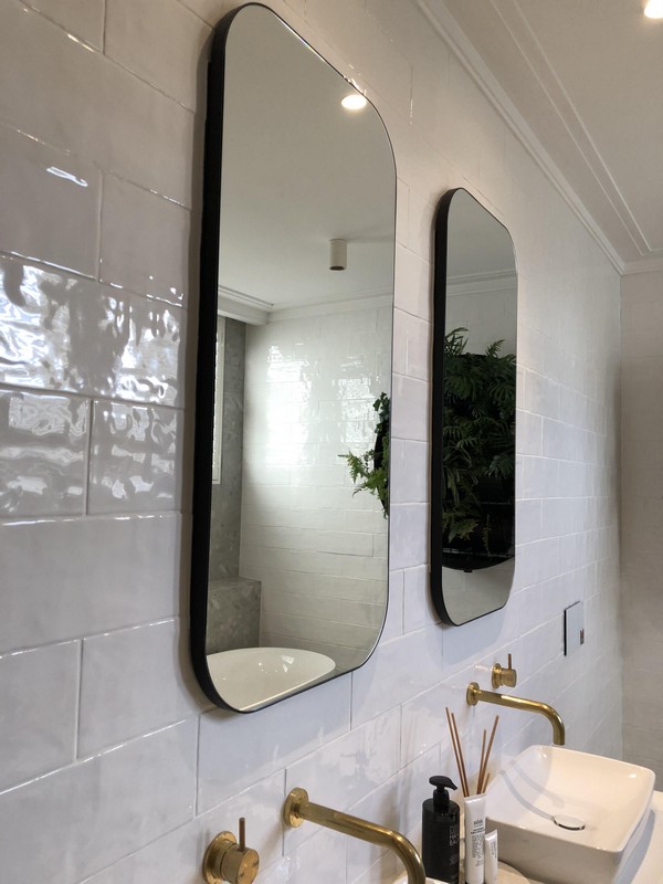 Bathroom Mirrors with curved corners