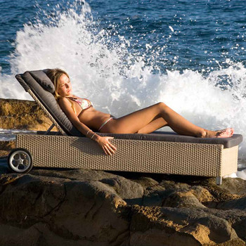 Cubix Outdoor Chaise Lounge with cushion Cubix Outdoor Chaise Lounge with cushion