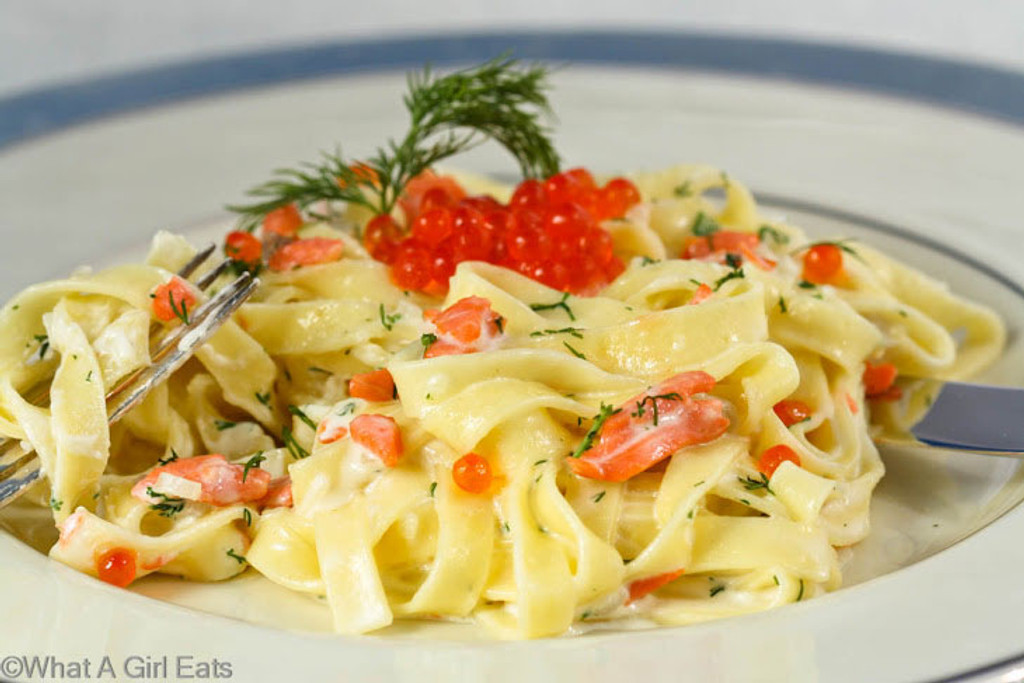 Caviar Recipes - Pasta with Smoked Salmon, Dill and Caviar