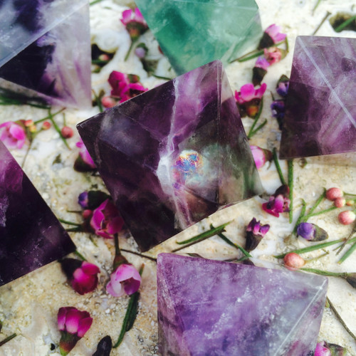 *Fluorite Octahedron Polished Gemstones for Releasing Stress, Anxiety, Protection