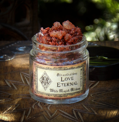 LOVE ETERNAL Resins of the Ancients