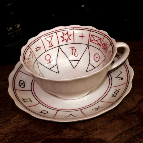 Fortune Tellers Tea Cup & Saucer for Divination and Foretelling the Future with Instructions