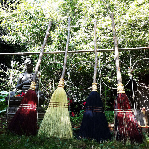 Kitchen Brooms - The Best Broom You Will Ever Use, Bring the Fun back into Sweeping!