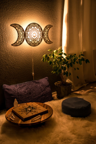 Triple Moon Goddess Hanging Lamp Light