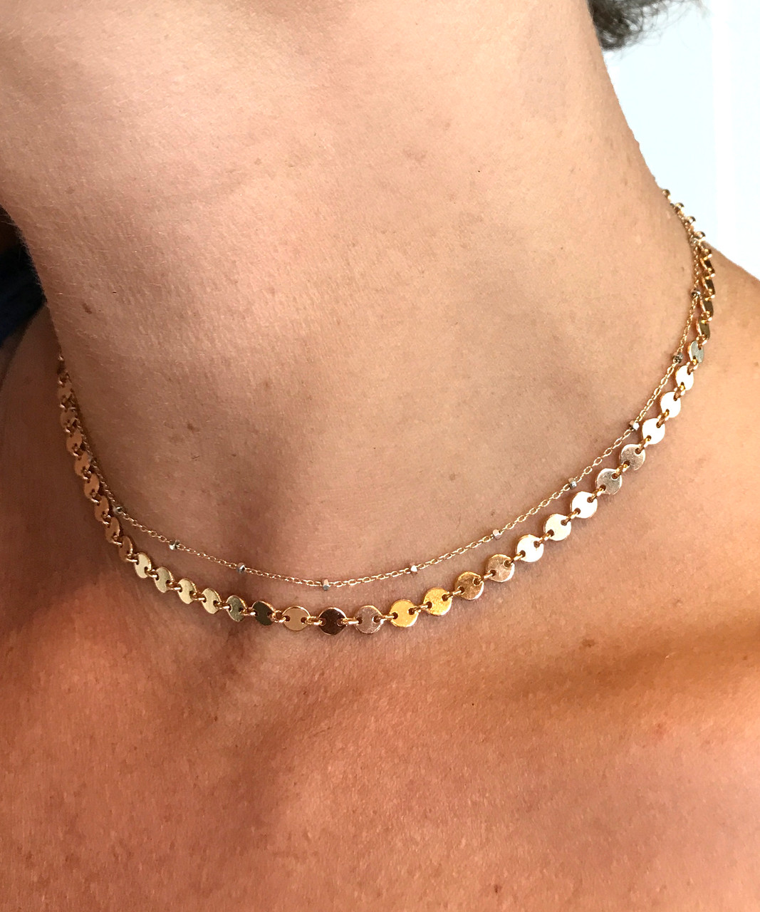 Gold Chokers are Big!
