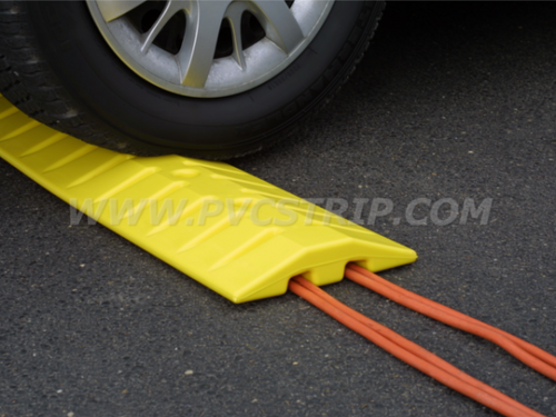Speed Bump & Cable Crossing Unit
