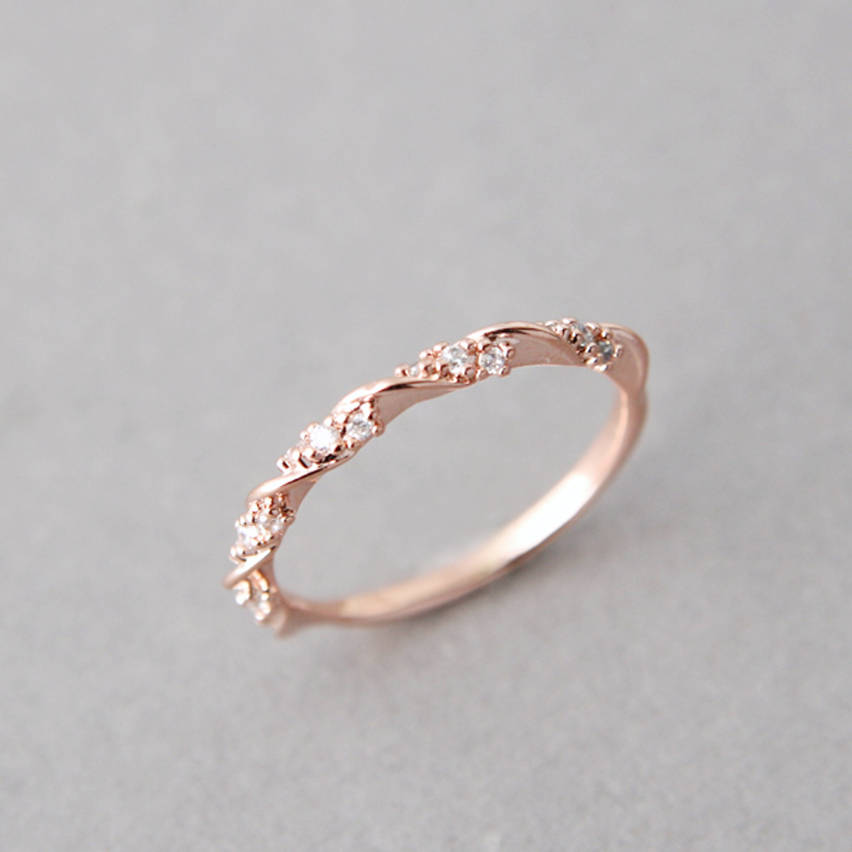 CZ Elegant Single Ribbon Ring Rose Gold kellinsilver com CZ Elegant Single Ribbon Ring Rose Gold kellinsilver com