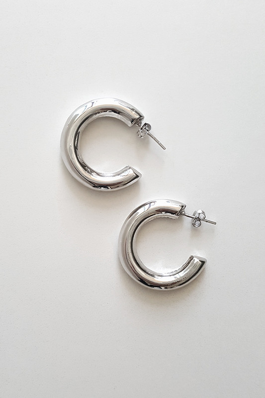 Sterling Silver Favorite Hoop Earrings from kellinsilver.com