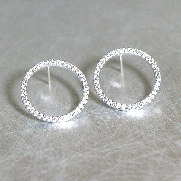 White Gold Swarovski Outline Circle Earrings Stud Kellinsilver